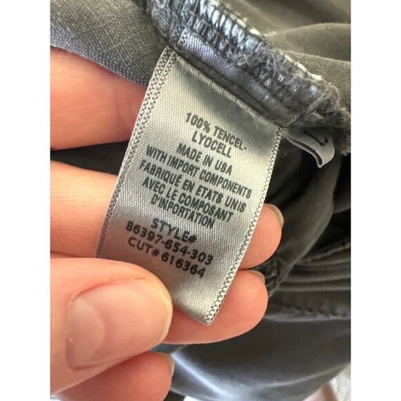 BELLA DAHL  button front raglan jumpsuit Dark Espresso Size Large NWT - Picture 12 of 14